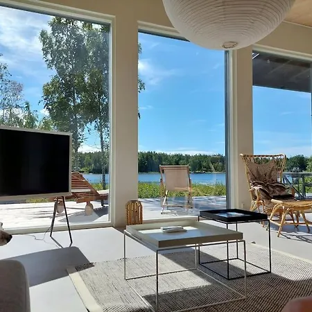 Modernia Majoitusta Luonnon Keskellae Villa *